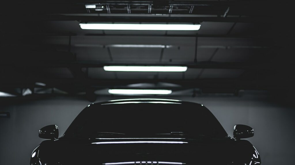Voiture propre et brillante après entretien à Liège